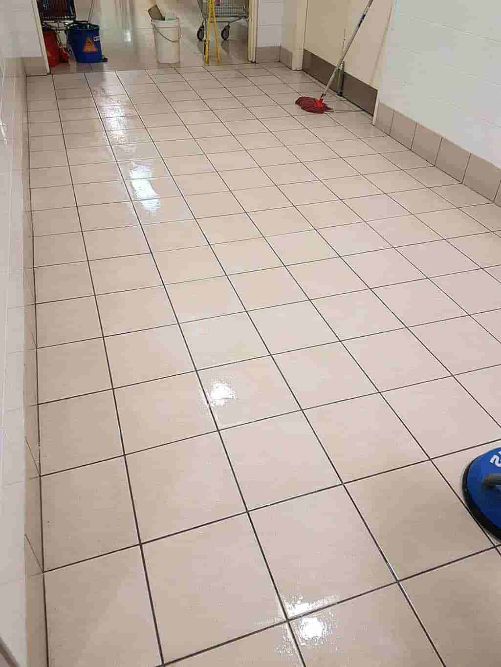 Synergy specializes in the provision of services to the hospitality industry